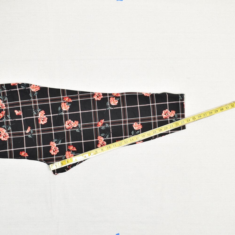 NEW Torrid Women's Skinny Pants Floral Zip Rayon Black Plus Size 22 Ankle Zip - Picture 5 of 8